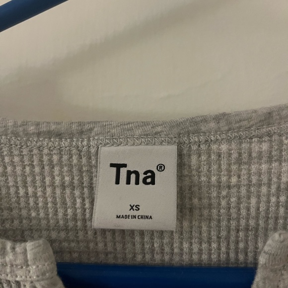 TNA crop top - Picture 3 of 3